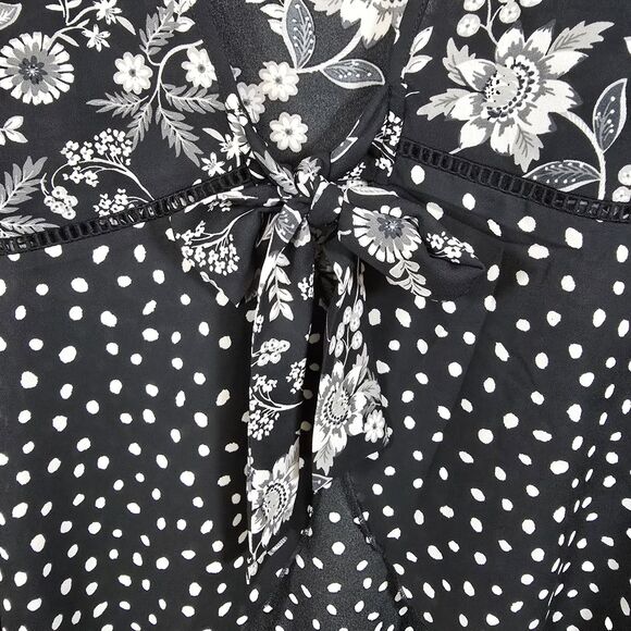 Cato Top Tie Front Kimono Large White Black Floral Short Sleeve Flowy V Neck - Picture 8 of 10